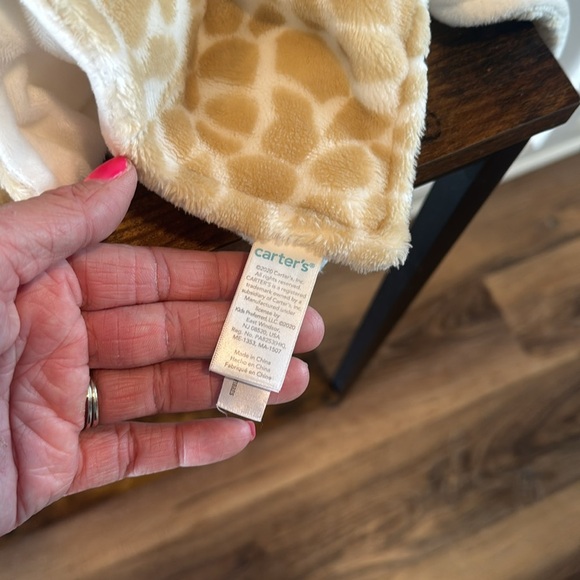 Carter's Giraffe Lovey Security Blanket Pacifier Holder Tan White Soft Plush - Picture 5 of 7